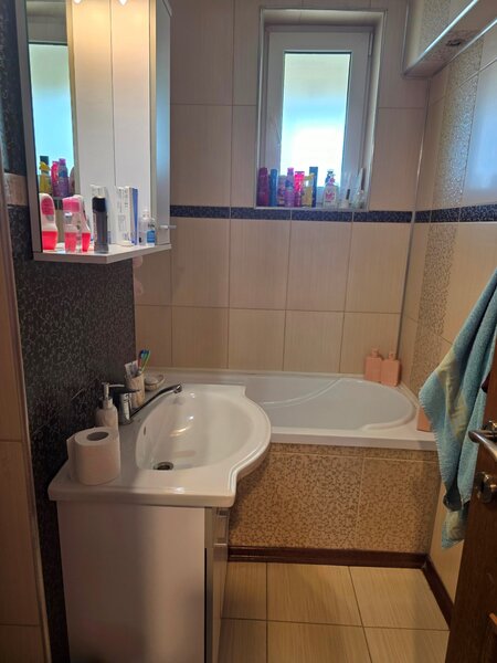 Baba Novac, 10 minute metrou Dristor, Mall Park Lake si parc IOR,